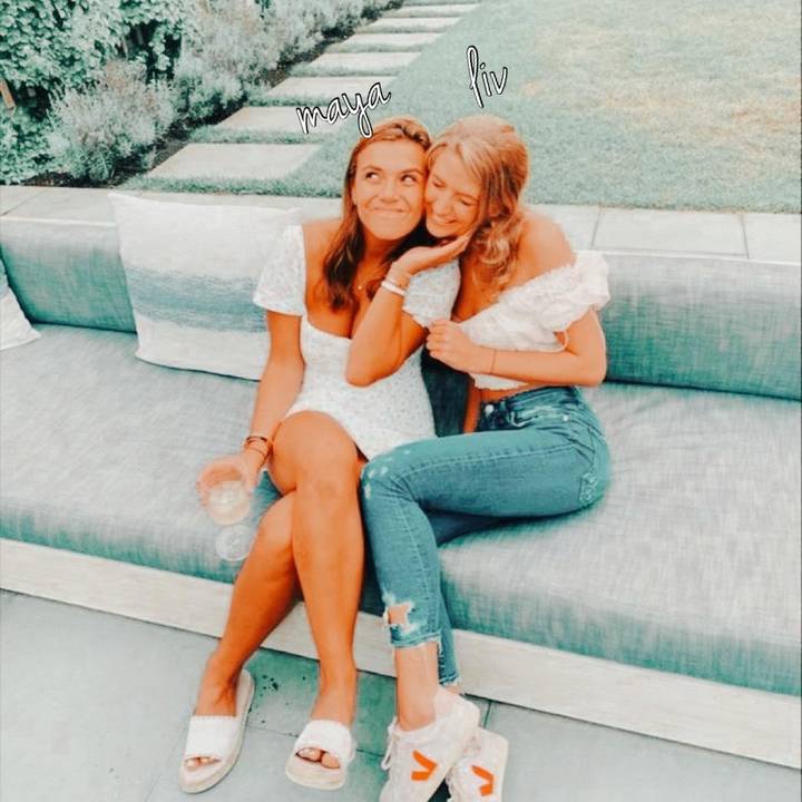 maya & liv = 🌎👏🏻❤️😤