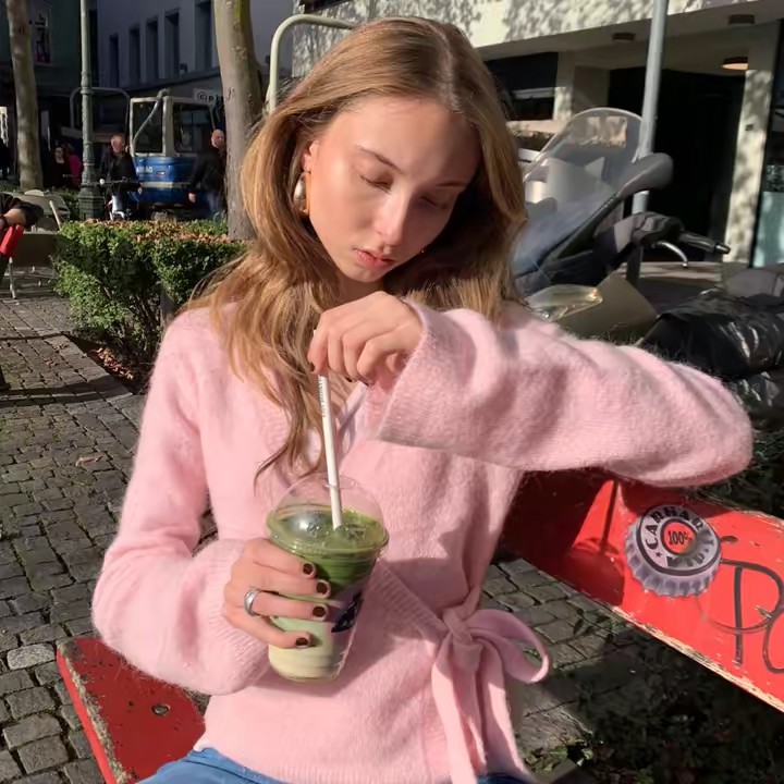 Pauline 🩰🌟🍵