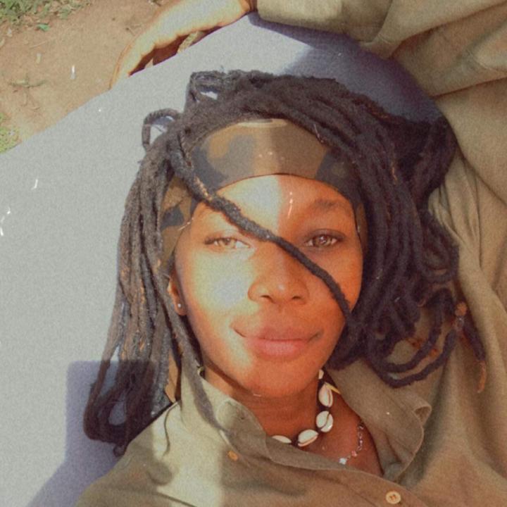 𝖇𝖆𝖗𝖇𝖎𝖊🐾⚡️