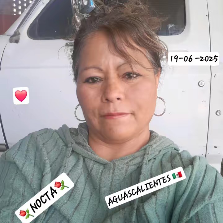 ROSA🫶💔⚘️😘💕