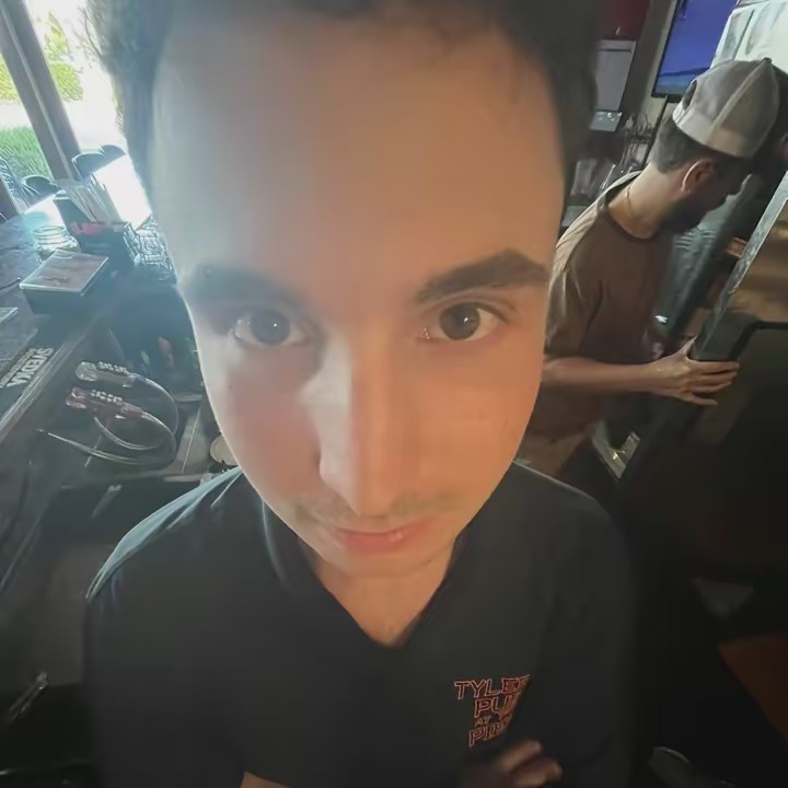 Tyler’s Pub at The Pier