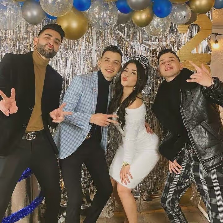 ɴᴇɴɪᴛᴏs 🤍🕊