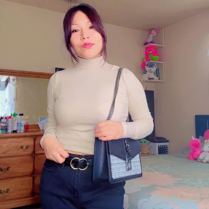 ★𝖈𝖍𝖎𝖓𝖎𝖙𝖍𝖆💜✯🌙🦋🌸