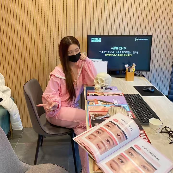 Yuna Thẩm mỹ 🇰🇷🇨🇳