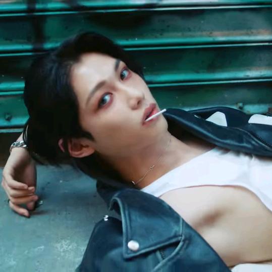 STRAY KIDS COMEBACK!!