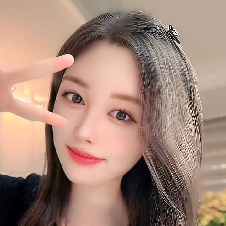 👸🏻💕퀸영 Alisa_อลิษา⚜️🏆🌳🌴⌚️