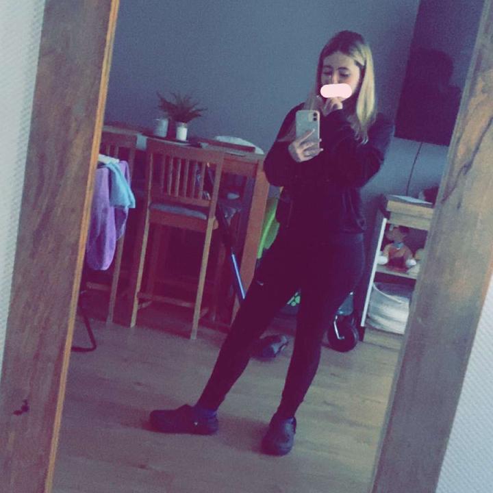 𝐋 𝐈 𝐋 𝐘 ꨄ