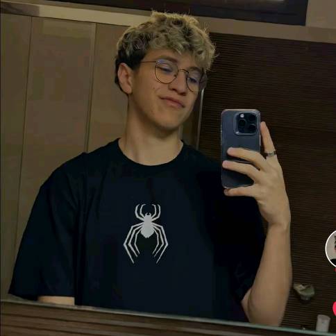 𝔞𝔩𝔢𝔰𝔰𝔦𝔬_🫶🩵