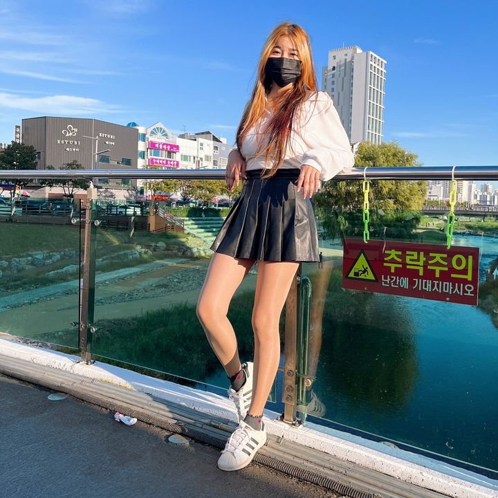 AhLin 〆Single 🇰🇭🛫🇰🇷💔