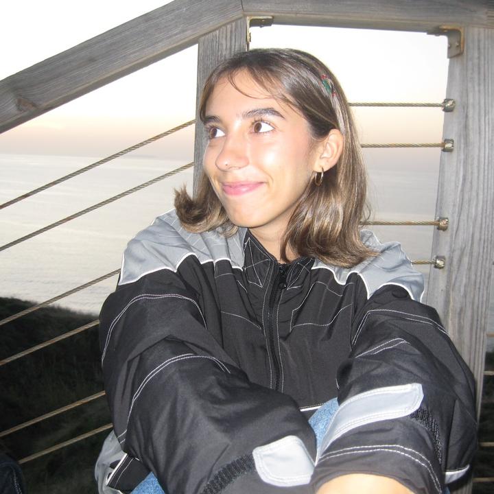 benii ⋆ ˚｡⋆୨୧˚