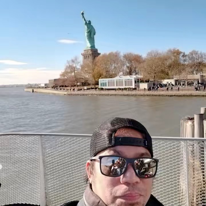 Mindoro🇵🇭🇺🇲🇦🇪🇪🇺🇵🇱