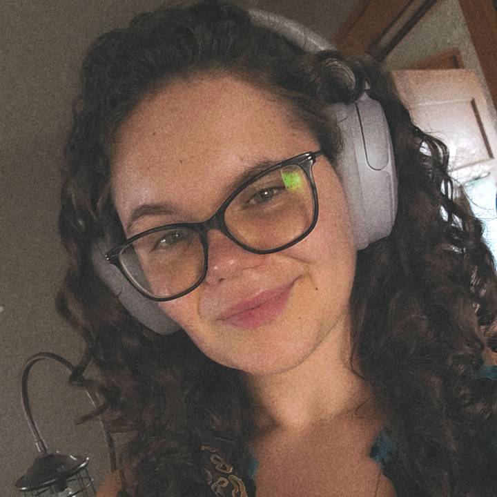 Em B. 🌿🍁🍂🌳