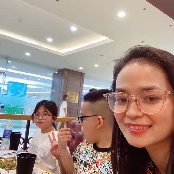 Huyền Hải Dương90