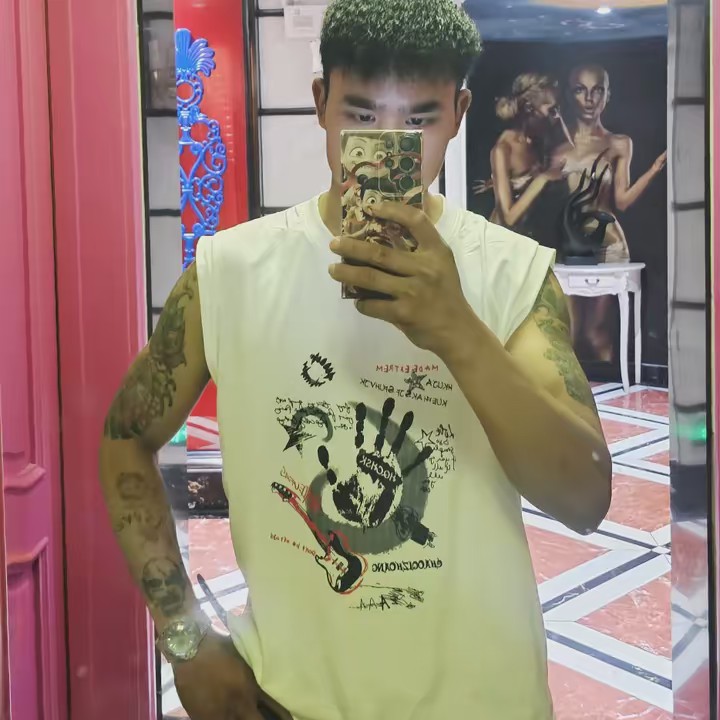 A John Hein•••