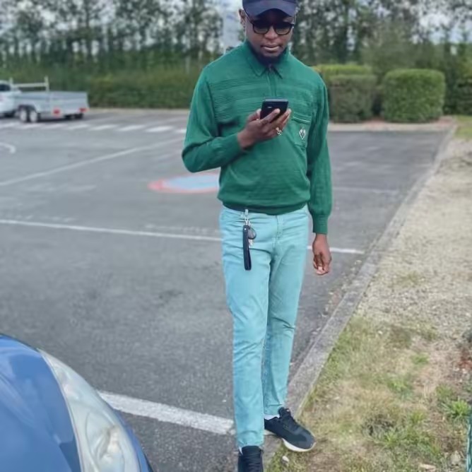 L’empereur 👑 le Gûru9