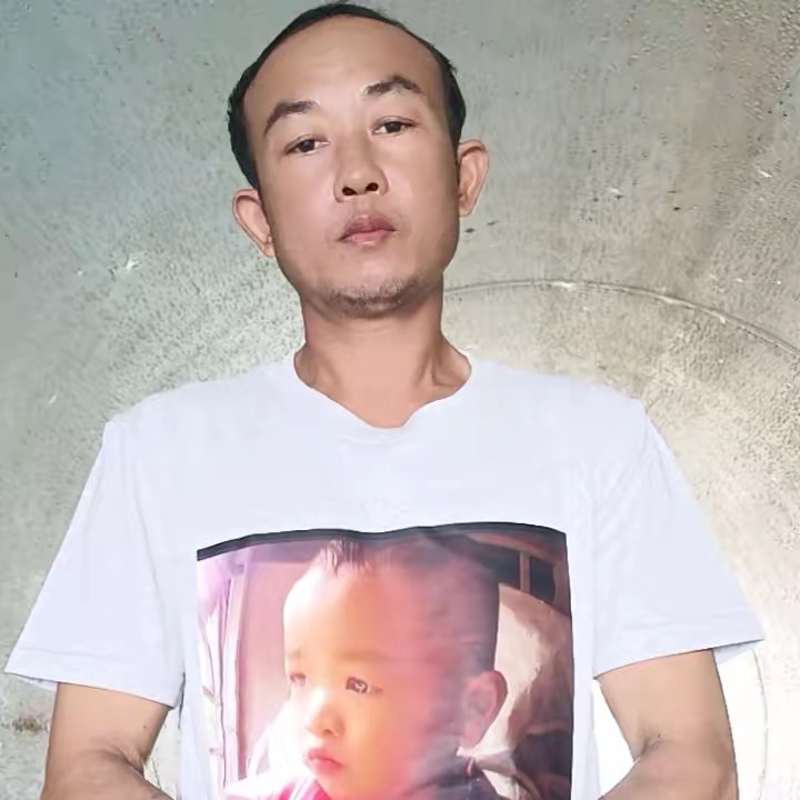 LWAN MIN AUNG(လွမ်းမင်းအောင်)