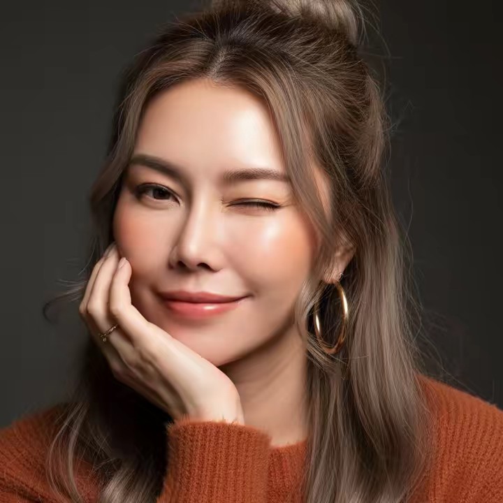 Mam Mathawee (แหม่ม)