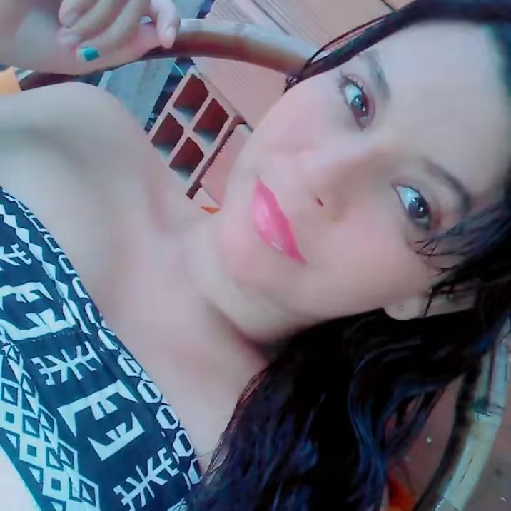 LALA CARVAJAL 💜🤩