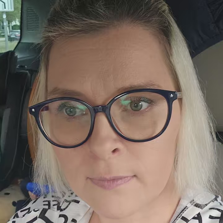 🐚🦋🦄StePhie🦄🦋🐚