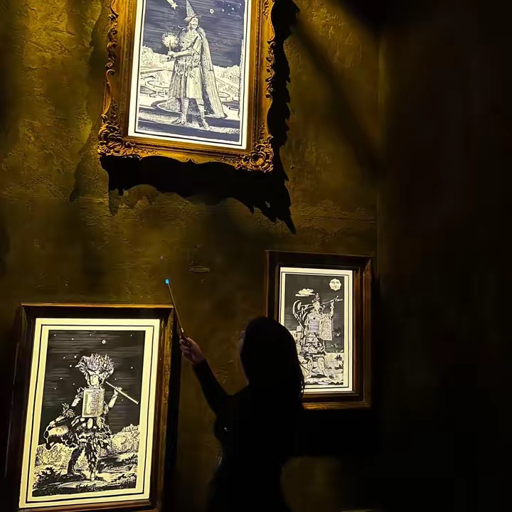 Janina | Booktok 🖤