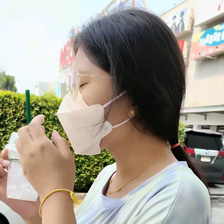 แนนนี่ชอบของถูก