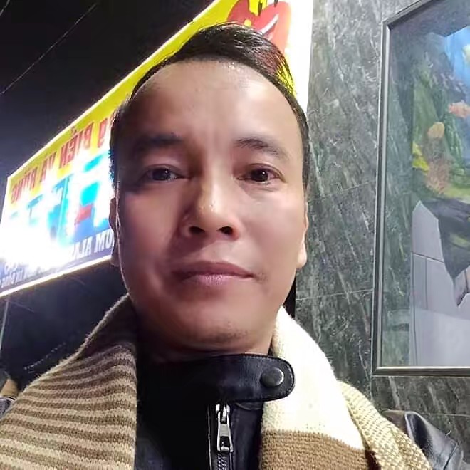 tìm em_giữa biển người 💜💜