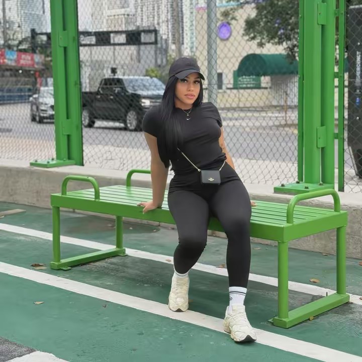 Laurita_V❤️🖤👹