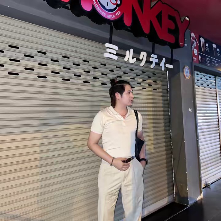 🦋เบนซ์ชอบผีเสื้อสีฟ้าครับ🦋