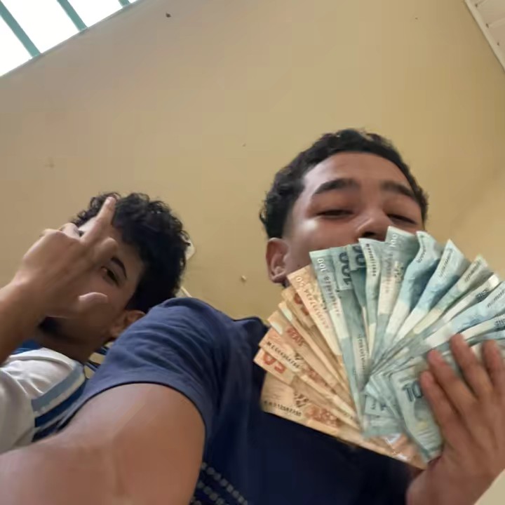 lt’s trem do ódio😡