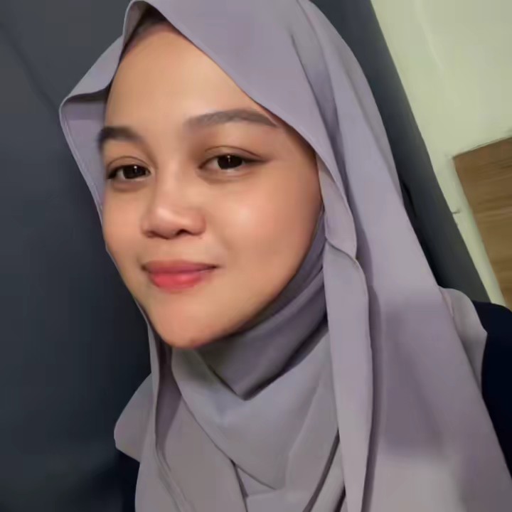 Eva Cahaya Reski