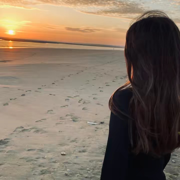 𝒞𝒶𝓇𝓂𝑒𝓃🦕