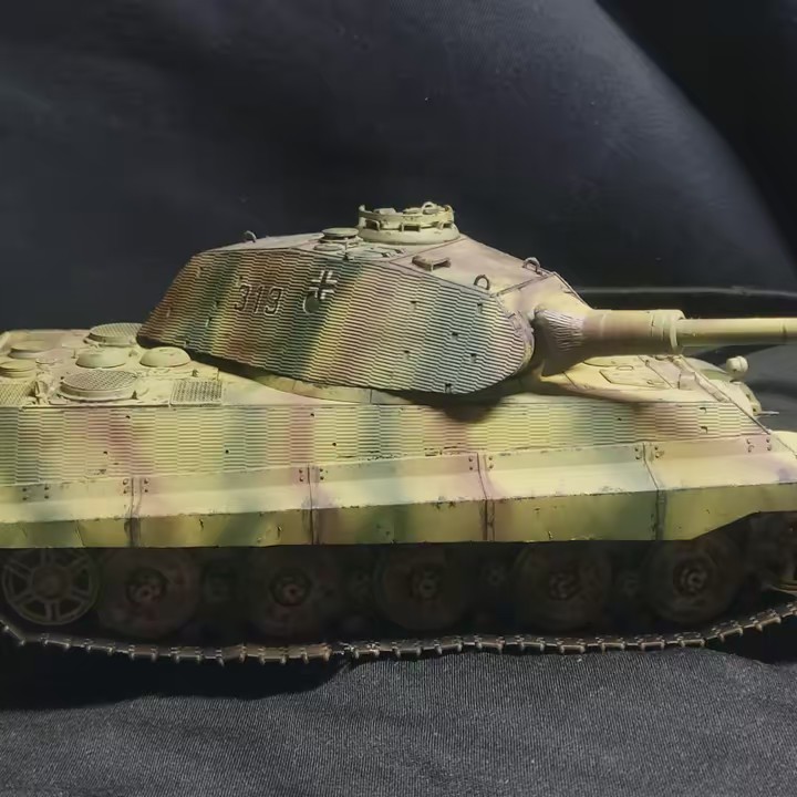 modelist from Russia