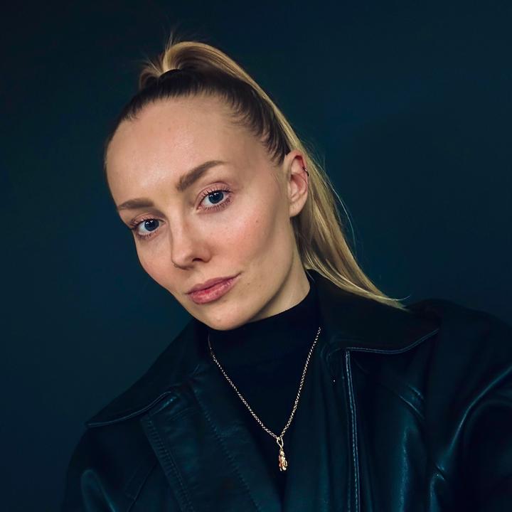 Manifestation + Business Coach