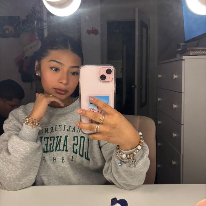 𝔂𝓮𝓼𝓼𝓮𝓷𝓲𝓪