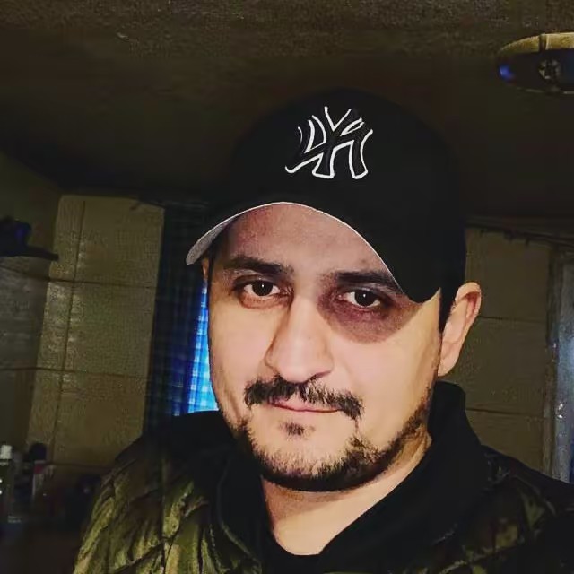 Рустам Тащянин