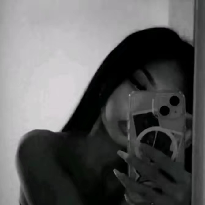 𝐂𝐡𝐢𝐚 𝐠𝐫𝐰𝐦🌹🌼