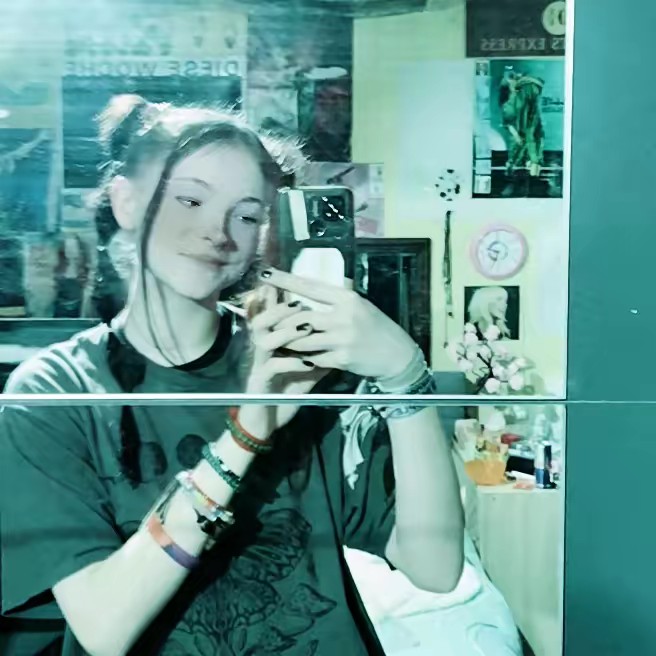 ~𝖒𝖆𝖉𝖉𝖎𝖊~