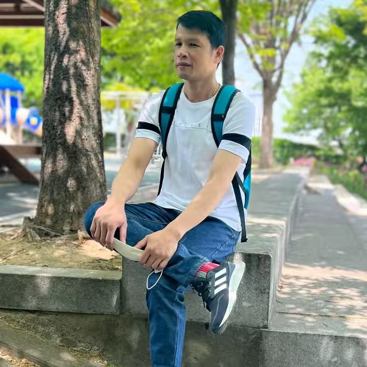 นวิน สายให้กำลังใจ