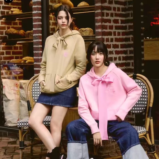 𝐄𝐃𝐈𝐓𝐎𝐑__🎟🎫