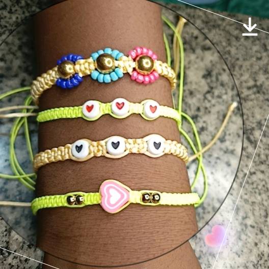 pulceras y algo más