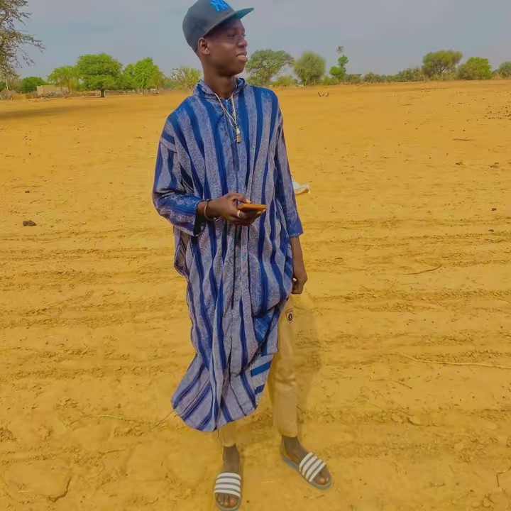 🗡️@Faye Boubiou ⚔️