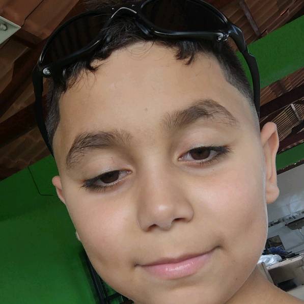 Gabi é hit🔥o resto é refrão💯