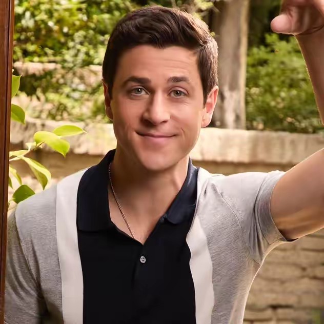 David Henrie
