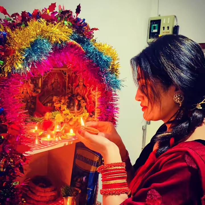 Mina🧿🦋🌹🇮🇳🇳🇵🇲🇾🇸🇬🇯🇵