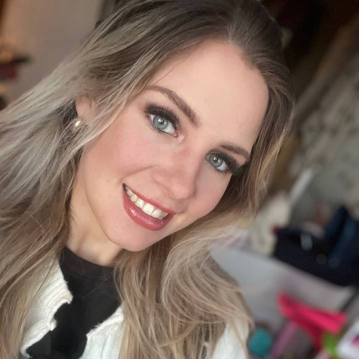 Julia, Molly & Bella