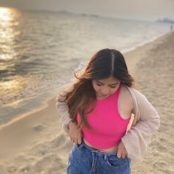 ยายพลอยป้ายยา