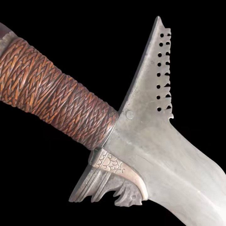 Legasi warisan pusaka