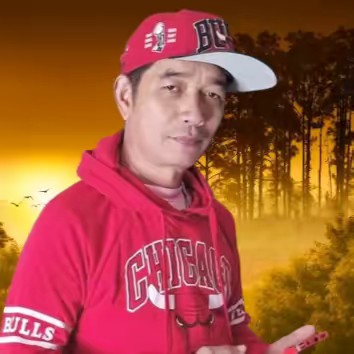 อาจารย์กบ สอนเลี่ยมกรอบพระ