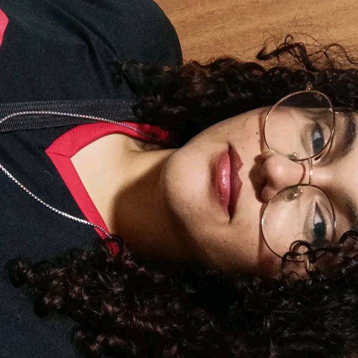 Karolzinha⁷ ⋆ 🍒