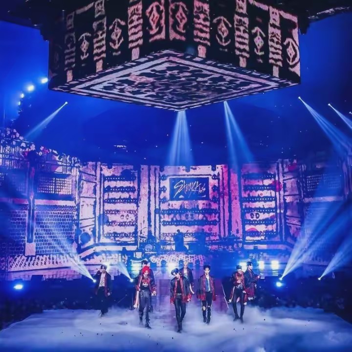 ~♡◉STRAYKIDS◉♡~